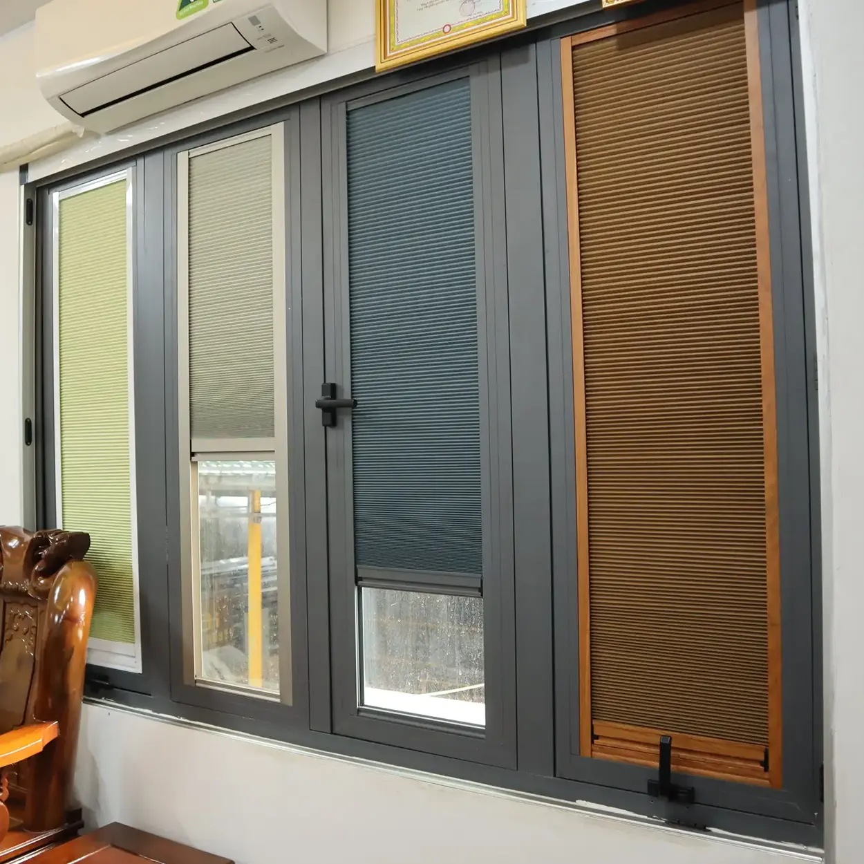 Göztepe cam balkon plise sineklik